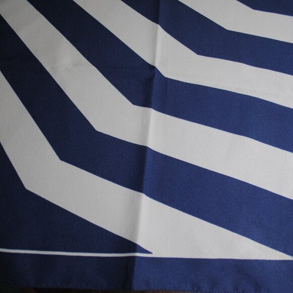 Vintage Navy Blue & White Striped Scarf - Picture 8 of 10